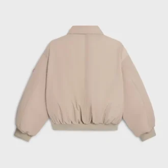 Daunenjacke aus Nylon Daunenjacke aus Nylon