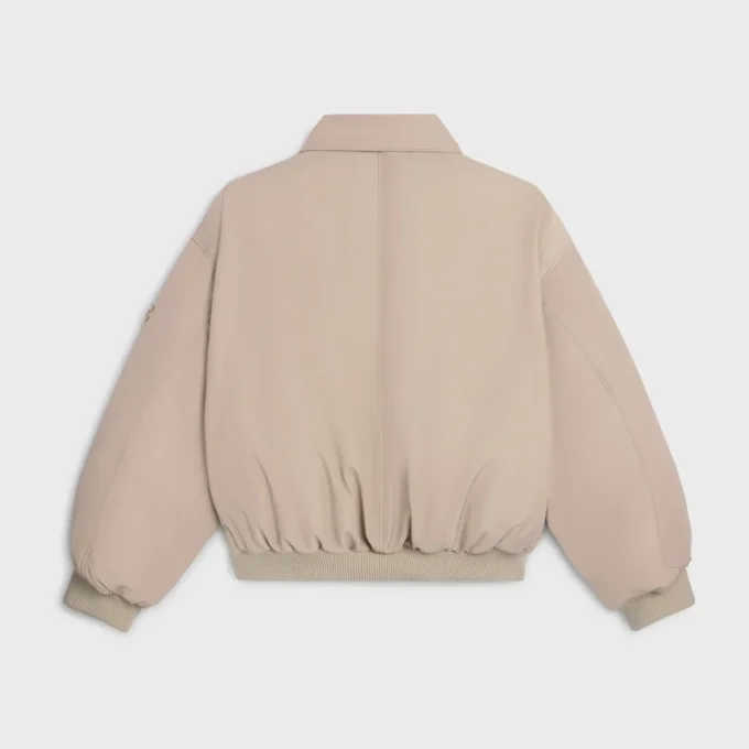 Daunenjacke aus Nylon Daunenjacke aus Nylon