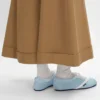 Der flache Sneaker aus Grosgrain, Samt, Ziegenveloursleder und Lammleder Der flache Sneaker aus Grosgrain, Samt, Ziegenveloursleder und Lammleder