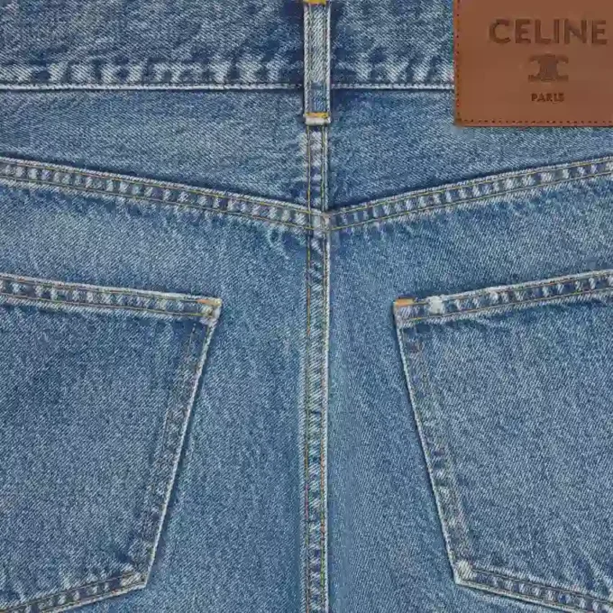 Flare-Jeans 001 aus Baumwoll-Denim Flare-Jeans 001 aus Baumwoll-Denim