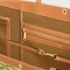 Große flache Einkaufstasche aus Triomphe Canvas Große flache Einkaufstasche aus Triomphe Canvas