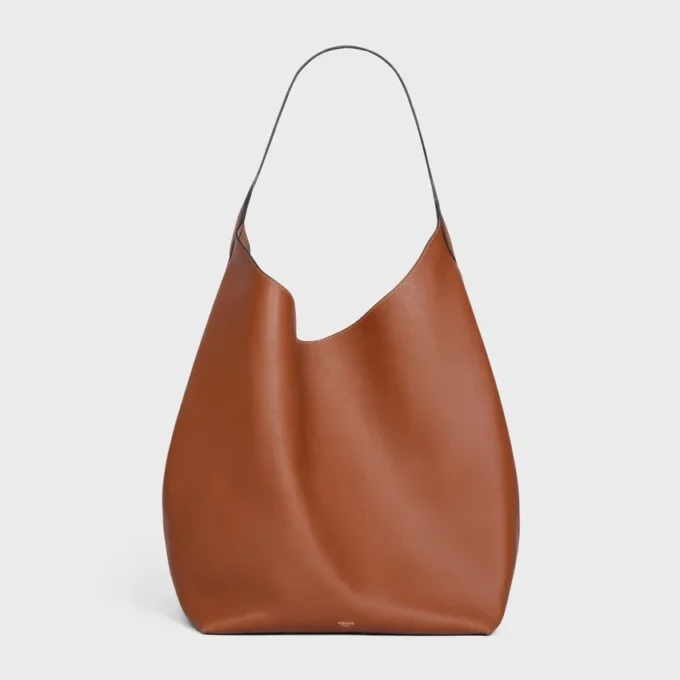 Große Hobo-Tasche aus geschmeidigem naturbelassenem Kalbsleder