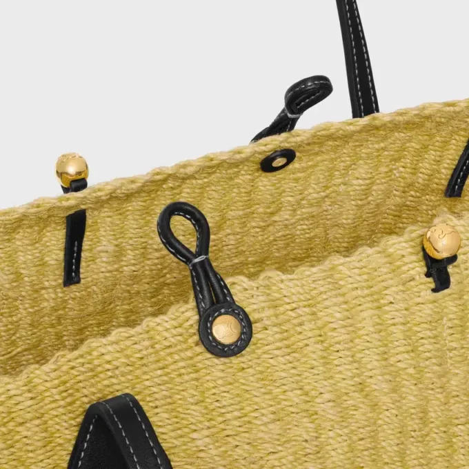 Großer Triomphe-Perlenkorb aus Sisal und Kalbsleder Großer Triomphe-Perlenkorb aus Sisal und Kalbsleder