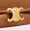 Halbmondförmige Soft Triomphe Tasche aus geschmeidigem, glänzendem Lammleder Halbmondförmige Soft Triomphe Tasche aus geschmeidigem, glänzendem Lammleder