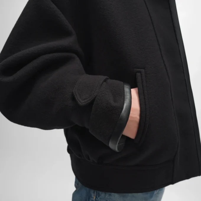 Jacke aus doppelseitigem Wollfilz