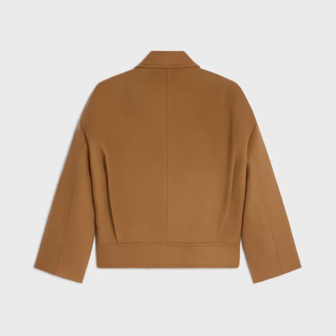 Jacke aus doppelseitiger Wolle und Kaschmir Jacke aus doppelseitiger Wolle und Kaschmir