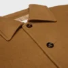 Jacke aus doppelseitiger Wolle und Kaschmir Jacke aus doppelseitiger Wolle und Kaschmir