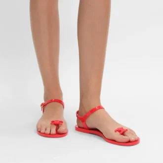 Jelly Bay Sandale aus Eco-zertifiziertem PVC Jelly Bay Sandale aus Eco-zertifiziertem PVC