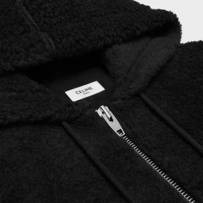 Kapuzenjacke aus Polarfleece Kapuzenjacke aus Polarfleece