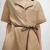Kleid aus Baumwoll- und Seidentwill