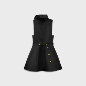 Kleid aus Seide