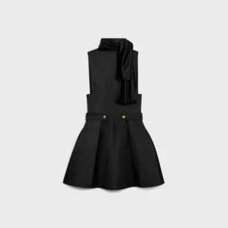 Kleid aus Seide