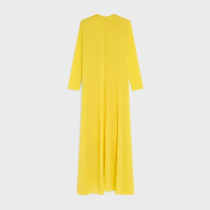 Kleid aus Seidengeorgette Kleid aus Seidengeorgette