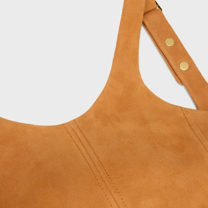 Kleid aus Wildleder Kleid aus Wildleder