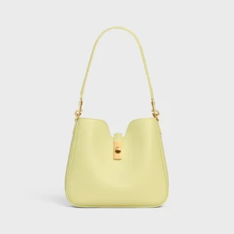 Kleine Camille 16 Soft-Tasche aus glattem Kalbsleder Kleine Camille 16 Soft-Tasche aus glattem Kalbsleder