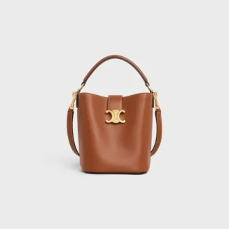Kleine Louise-Beuteltasche aus glattem Kalbsleder