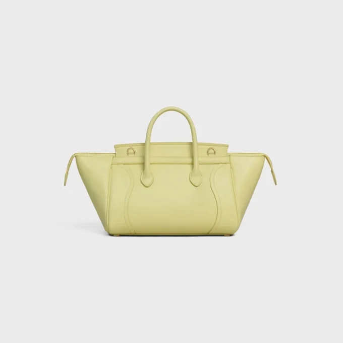 Kleine Luggage aus geschmeidigem, glänzendem Lammleder Kleine Luggage aus geschmeidigem, glänzendem Lammleder