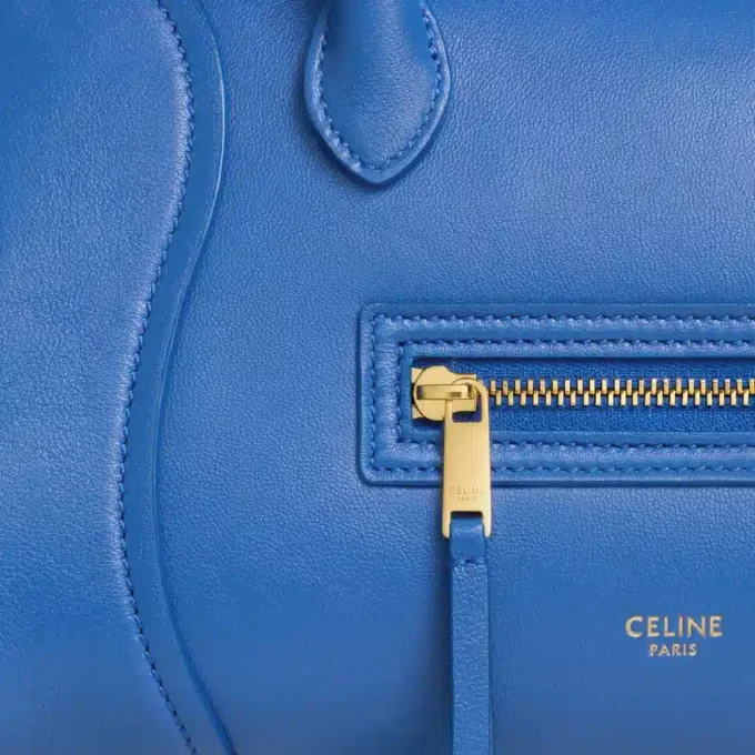 Kleine Luggage aus geschmeidigem, glänzendem Lammleder Kleine Luggage aus geschmeidigem, glänzendem Lammleder
