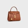 Kleine Tasche 16 aus naturfarbenem Kalbsleder Kleine Tasche 16 aus naturfarbenem Kalbsleder