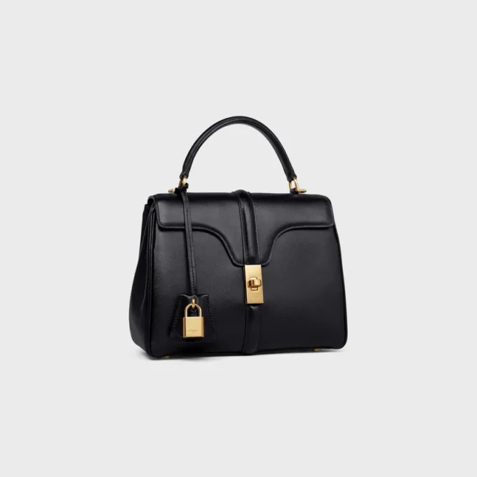 Kleine Tasche „16“ aus satiniertem Kalbsleder Kleine Tasche „16“ aus satiniertem Kalbsleder