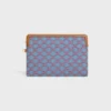 Kleine Tasche mit Riemen Cuir Triomphe aus Textil mit durchgehendem Triomphe-Muster Kleine Tasche mit Riemen Cuir Triomphe aus Textil mit durchgehendem Triomphe-Muster