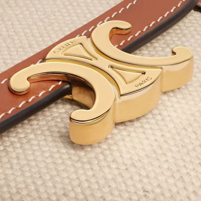 Kleine Triomphe-Geldbörse mit Klappe aus Textil und Kalbsleder Kleine Triomphe-Geldbörse mit Klappe aus Textil und Kalbsleder