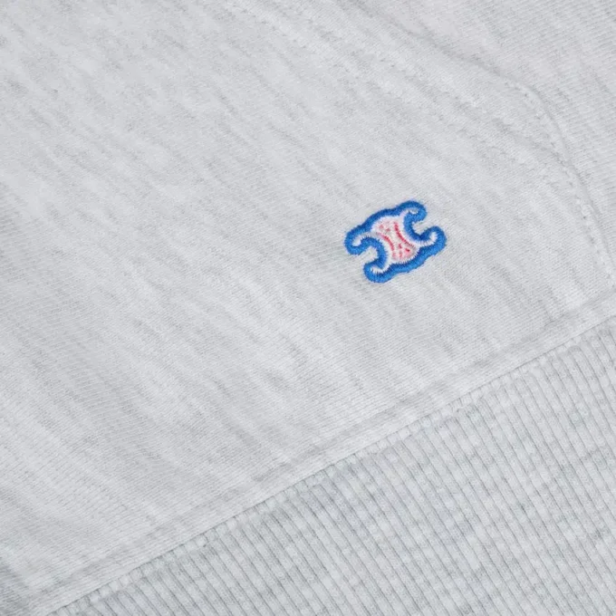 Kurzer Kapuzenpullover mit Reißverschluss aus Baumwollfleece