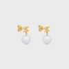 Les Perles CELINE Ohrringe aus Messing mit Goldfinish und Kunstharzperlen Les Perles CELINE Ohrringe aus Messing mit Goldfinish und Kunstharzperlen