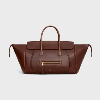 Luggage aus geschmeidigem, glänzendem Lammleder Luggage aus geschmeidigem, glänzendem Lammleder