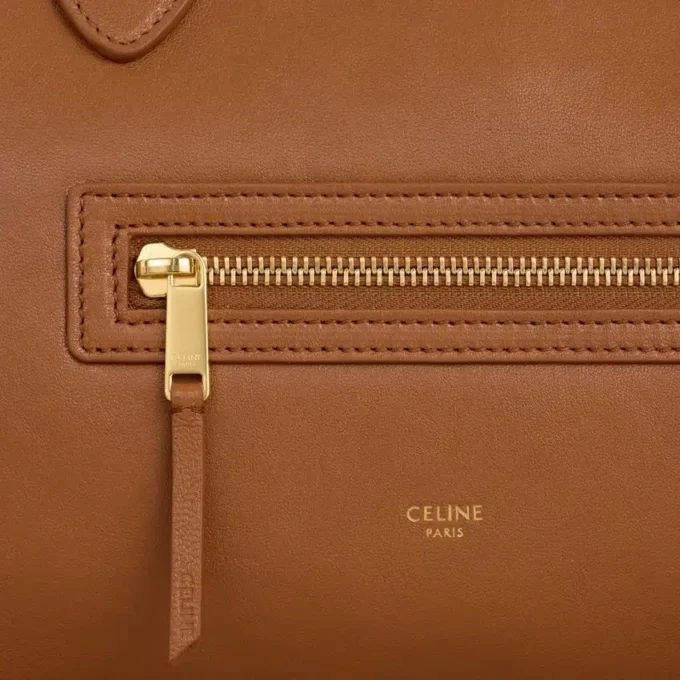 Luggage aus geschmeidigem, glänzendem Lammleder