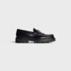 Margaret Loafer mit Triomphe aus poliertem Stierleder