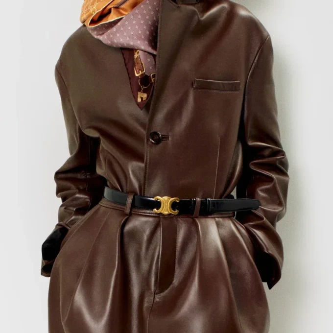 Maßgeschneiderte Jacke aus weichem Lammleder
