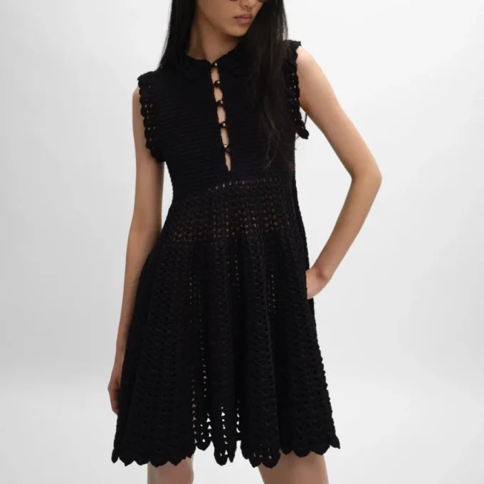 Minikleid aus Baumwollhäkelstoff