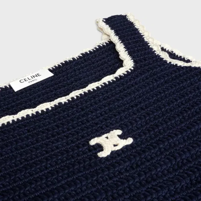 Minikleid aus gehäkelter Baumwolle Minikleid aus gehäkelter Baumwolle