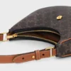 Mittlere Ava Triomphe Tasche aus Triomphe Canvas und Kalbsleder Mittlere Ava Triomphe Tasche aus Triomphe Canvas und Kalbsleder