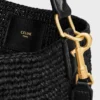 Mittlere Louise-Beuteltasche aus Raffia und Kalbsleder Mittlere Louise-Beuteltasche aus Raffia und Kalbsleder