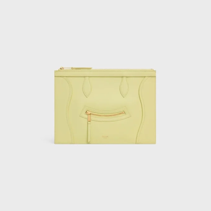 Mittlere Tasche aus glänzendem Kalbsleder Mittlere Tasche aus glänzendem Kalbsleder