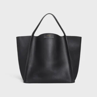 Mittlere Würfeltasche aus geschmeidigem Kalbsleder