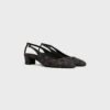 Neo City Slingback aus Triomphe-beschichtetem Stoff Neo City Slingback aus Triomphe-beschichtetem Stoff