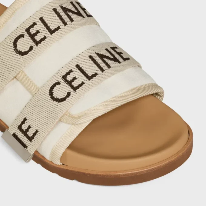 Pitea-Sandale aus Canvas mit „CELINE“-Jacquard Pitea-Sandale aus Canvas mit „CELINE“-Jacquard