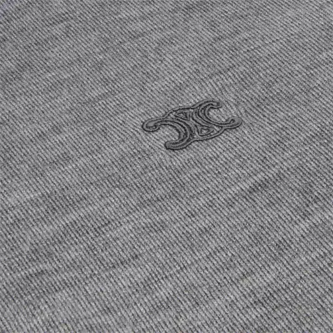 Polo-Pullover aus feiner Kaschmir-Seide Polo-Pullover aus feiner Kaschmir-Seide
