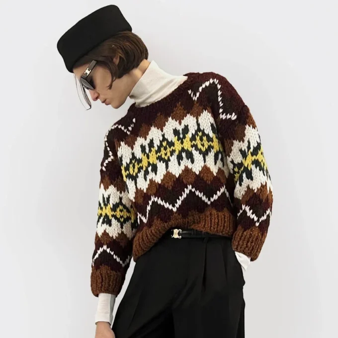 Pullover mit Rundhalsausschnitt aus Fair-Isle-Wolle Pullover mit Rundhalsausschnitt aus Fair-Isle-Wolle