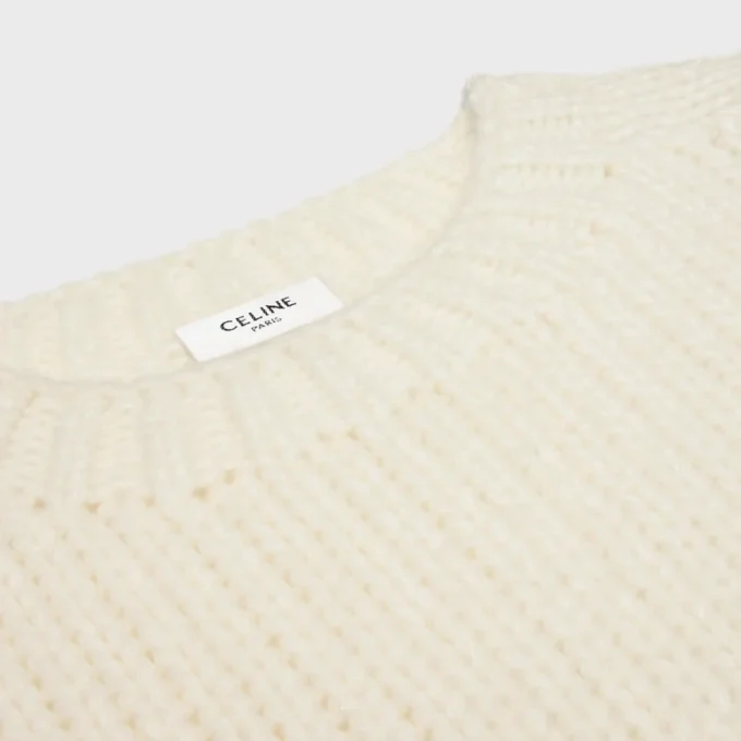 Pullover mit Rundhalsausschnitt aus Kaschmir und Seide Pullover mit Rundhalsausschnitt aus Kaschmir und Seide