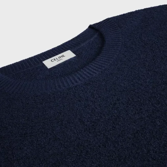 Pullover mit Rundhalsausschnitt aus Wolle Pullover mit Rundhalsausschnitt aus Wolle