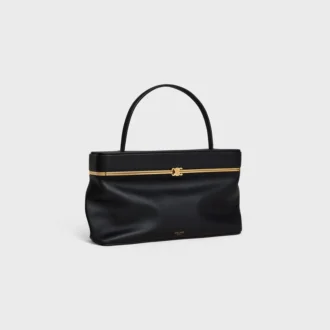 Rechteckige Tasche aus geschmeidigem Kalbsleder