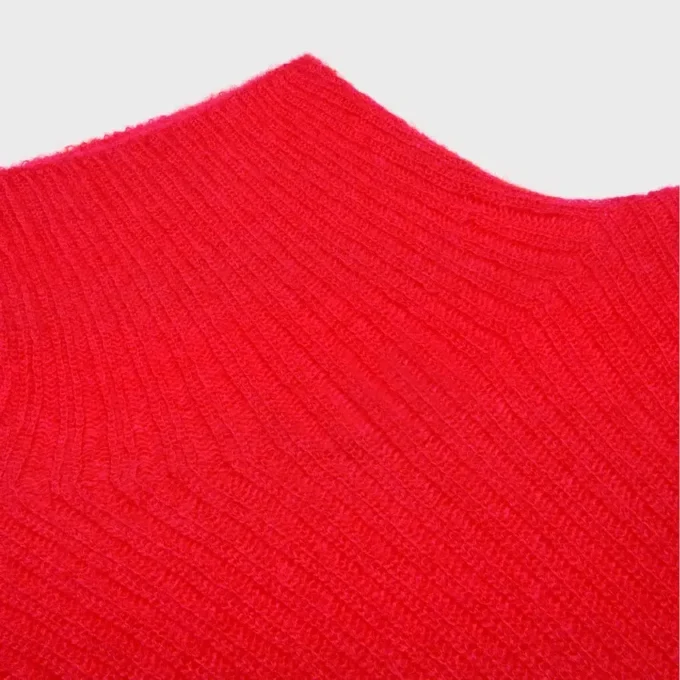 Rollkragenpullover aus geripptem Mohair und Seide Rollkragenpullover aus geripptem Mohair und Seide