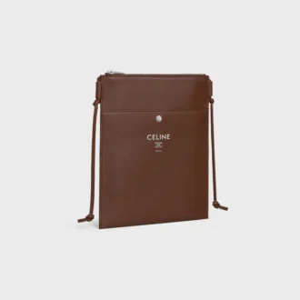 Sharp Pouch Take Away aus glattem Lammleder