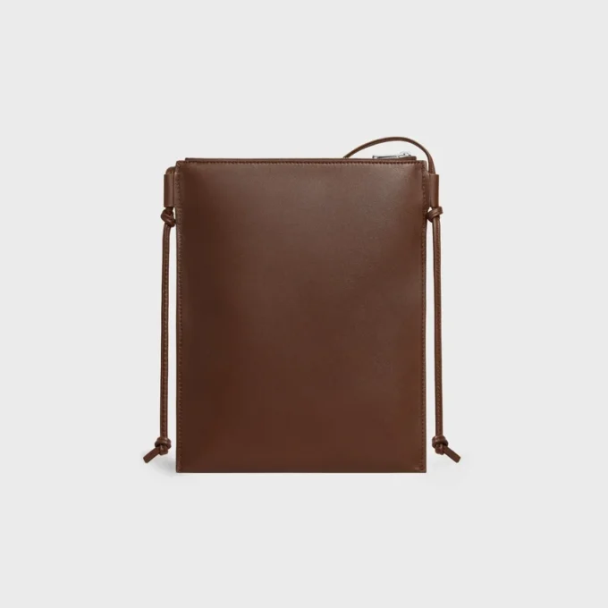 Sharp Pouch Take Away aus glattem Lammleder Sharp Pouch Take Away aus glattem Lammleder