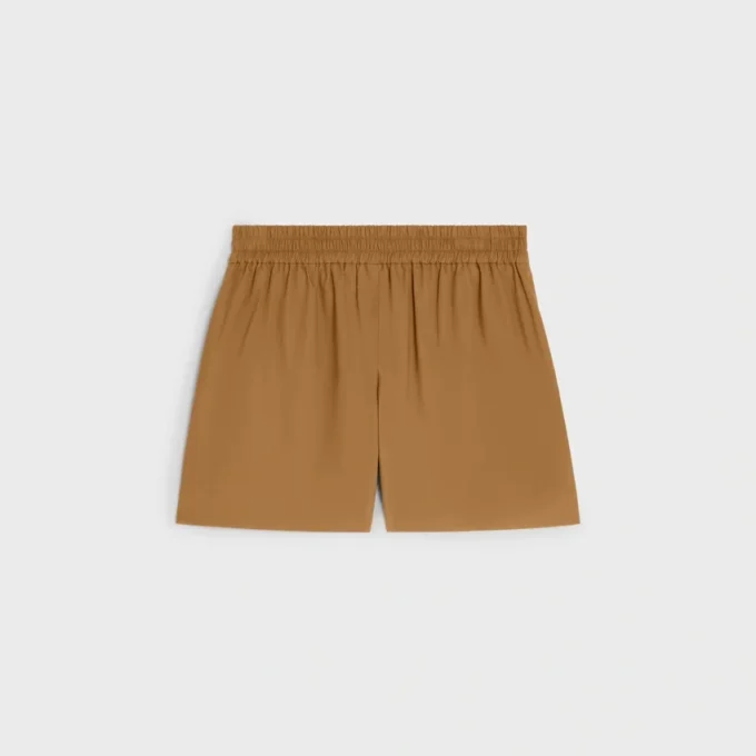 Shorts aus Baumwoll- und Leinenstoff Shorts aus Baumwoll- und Leinenstoff