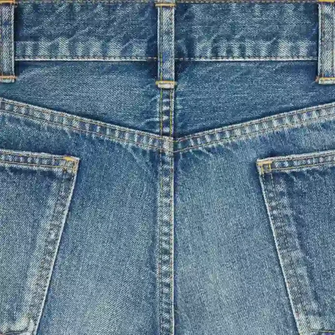 Skate-Shorts aus Electric Sky Wash Denim Skate-Shorts aus Electric Sky Wash Denim
